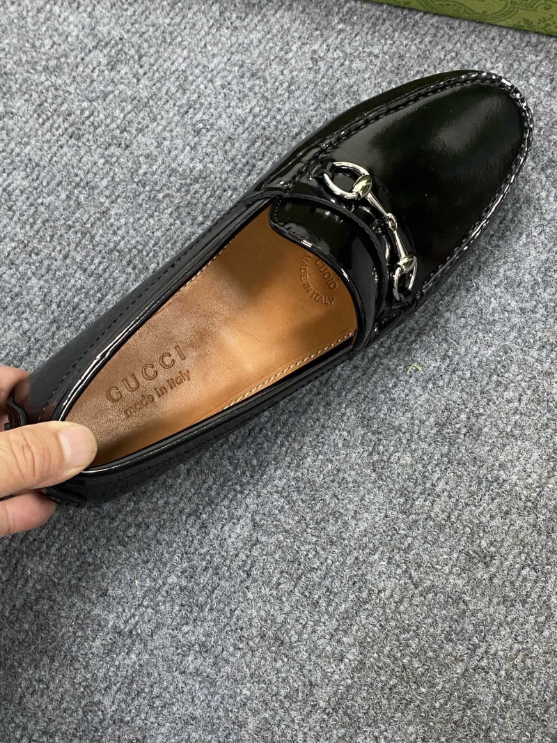 Gucci Leather Shoes